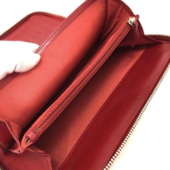 100% Auth Chanel Quilted CC Zip Around Organizer - Picture 6 of 8